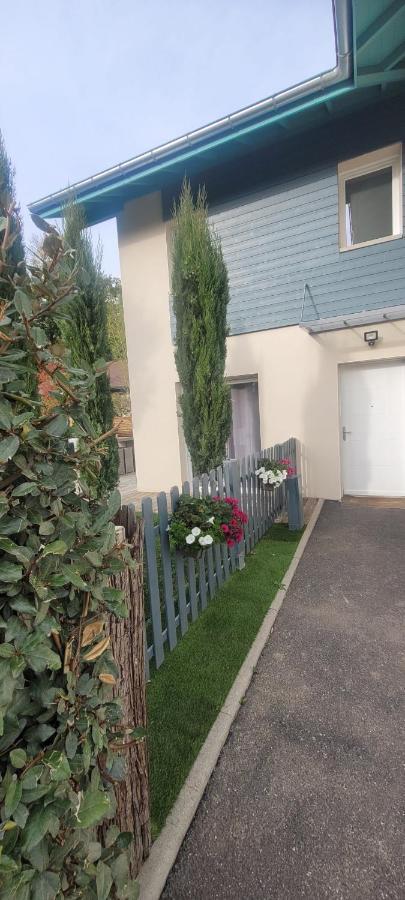 La Maison Du Port, Une Exclusivite Lla Selections By Location Lac Annecy Saint-Jorioz Exterior photo