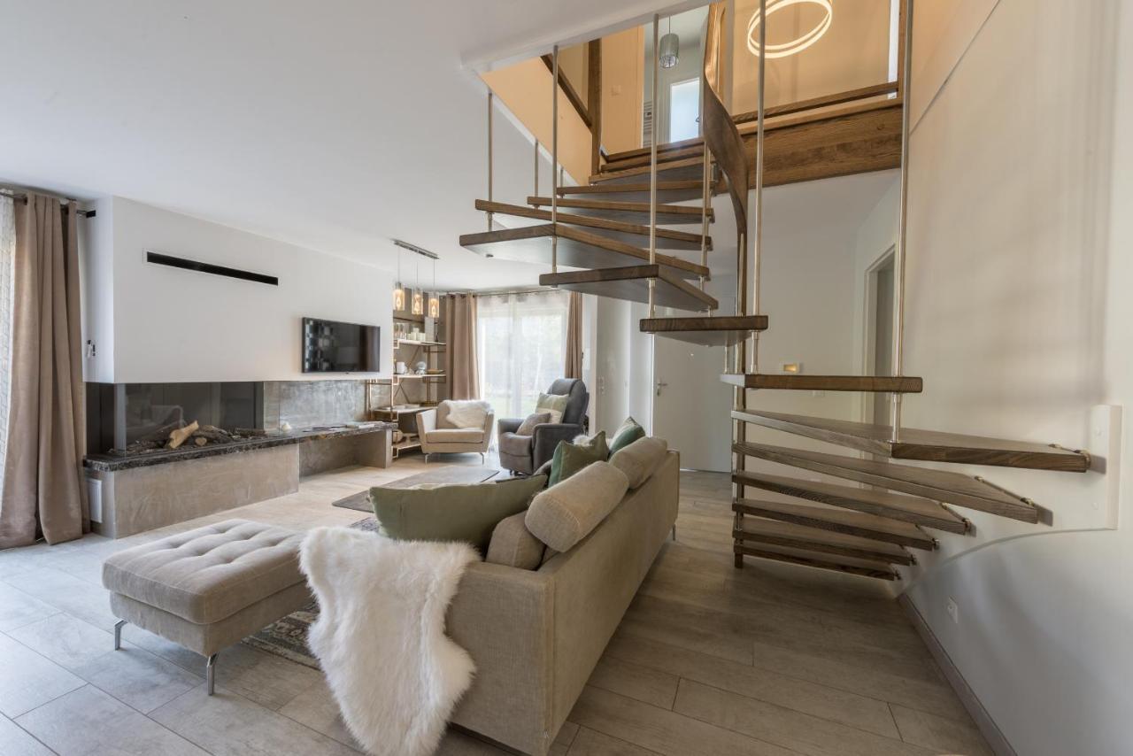 La Maison Du Port, Une Exclusivite Lla Selections By Location Lac Annecy Saint-Jorioz Exterior photo